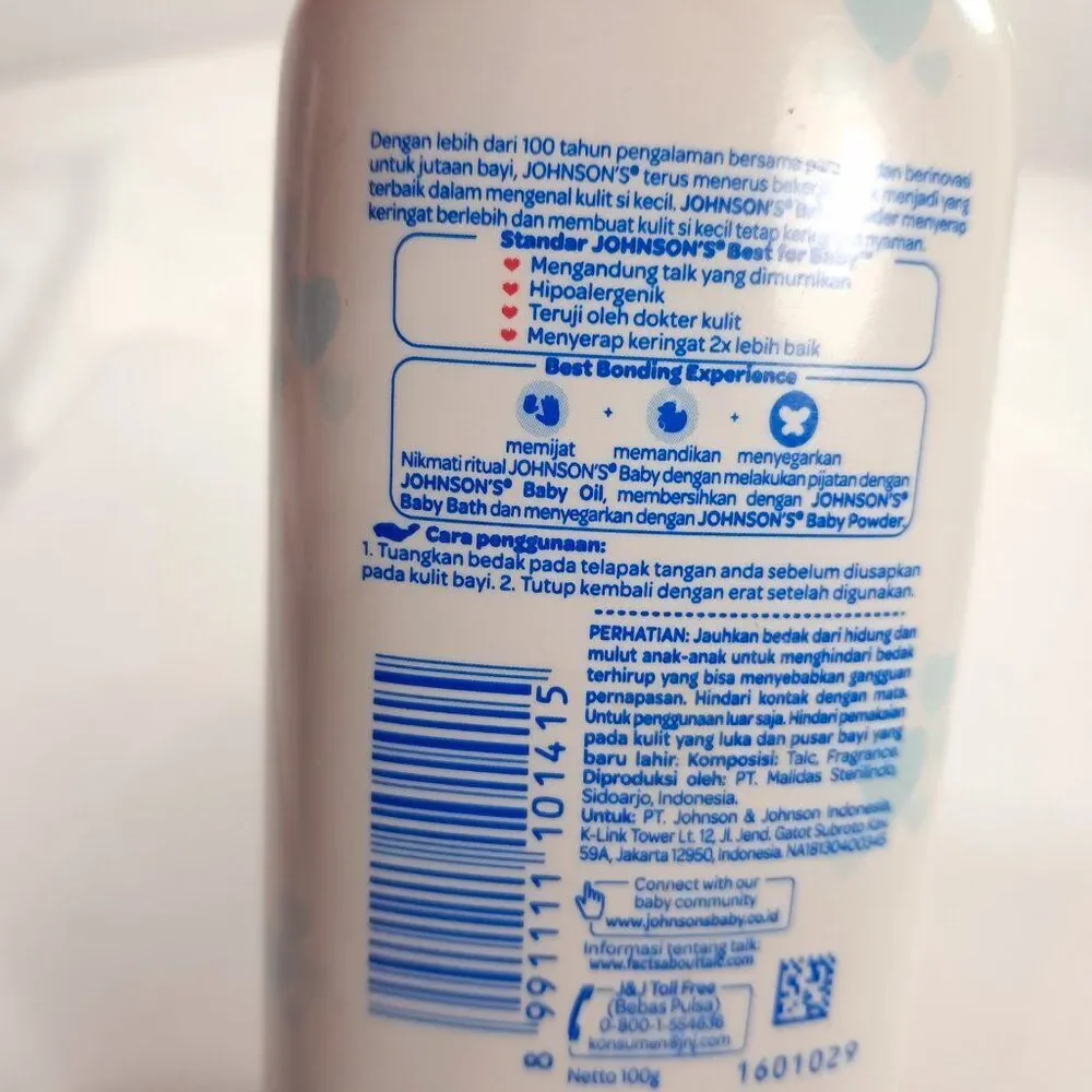 Johnson's Baby Powder Original TALC International Version Indonesia 100g bottle‎